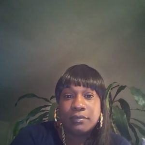 Meet your Posher, Loresha